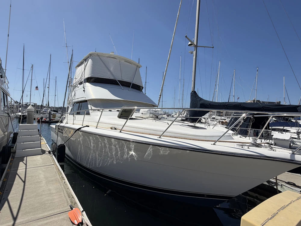 Tiara Yachts  Yacht For Sale