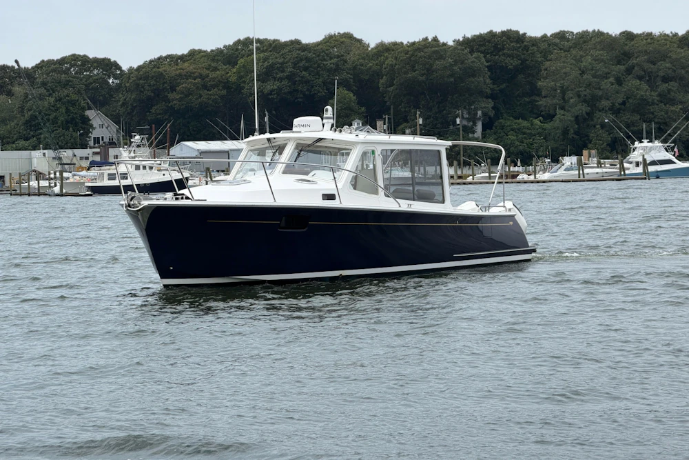 MJM 35 Yacht For Sale