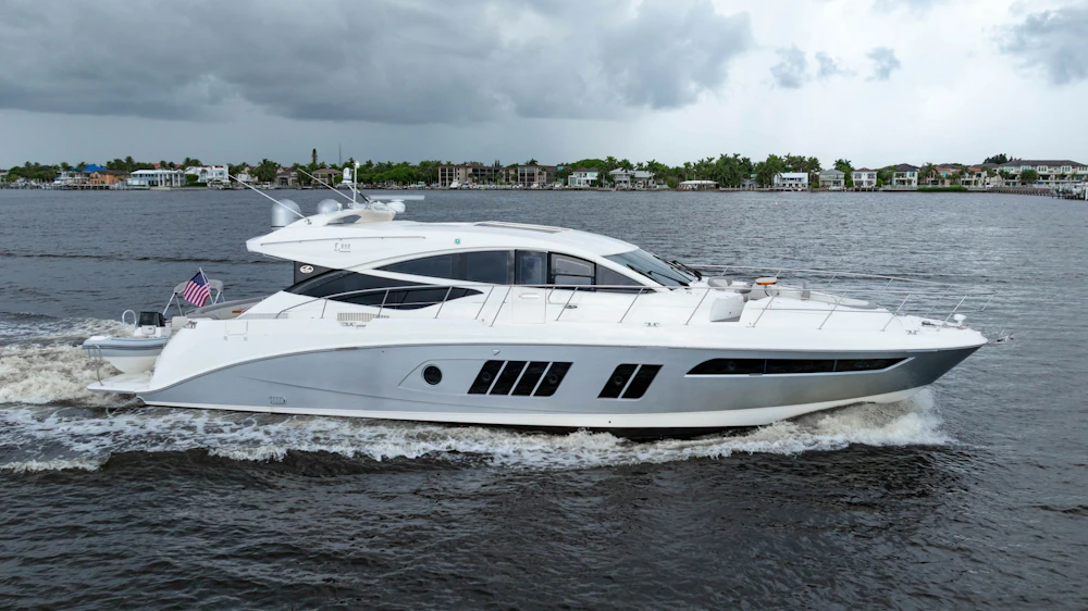 Sea Ray L65 Yacht For Sale