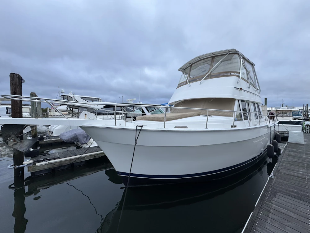 Mainship  Yacht For Sale