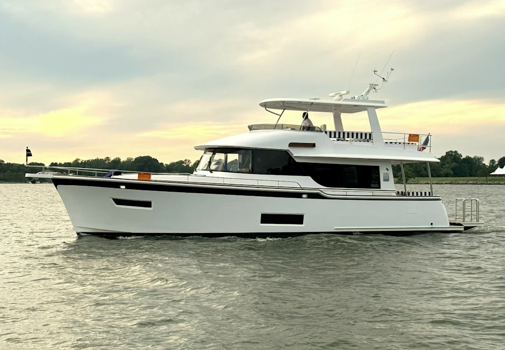 Summit Summit 54 Yacht For Sale