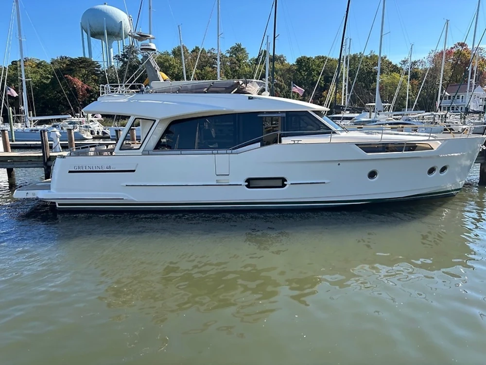 Greenline 48 Fly Hybrid Yacht For Sale