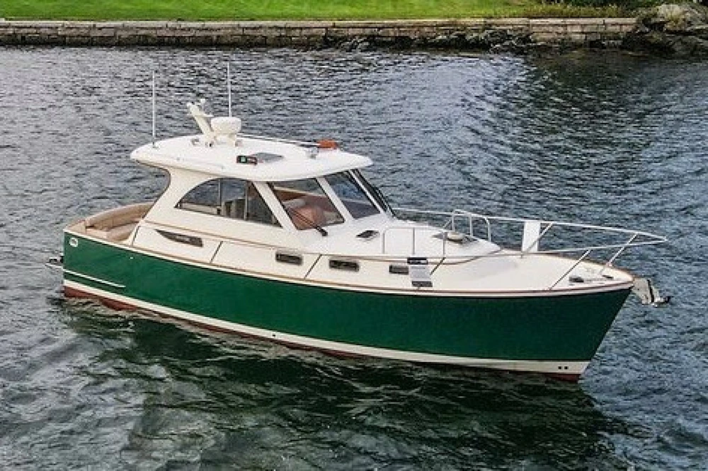 Legacy Yachts 32 Yacht For Sale