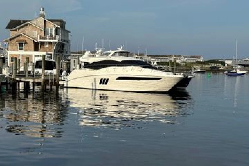 Sea Ray L590 Yacht For Sale