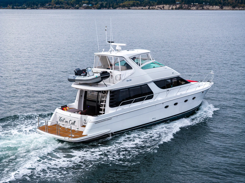 Carver 530 Voyager Pilothouse Yacht For Sale