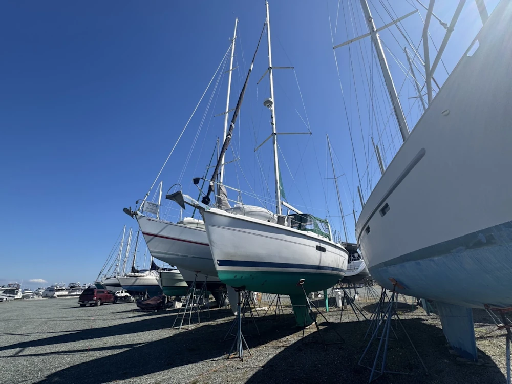 Hunter 420 Yacht For Sale