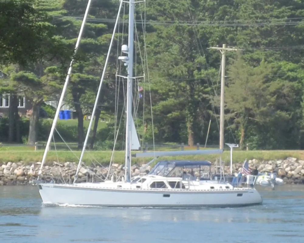 Hylas 54 Center Cockpit Yacht For Sale