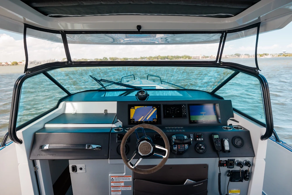 Axopar 37 Sun Top Yacht For Sale