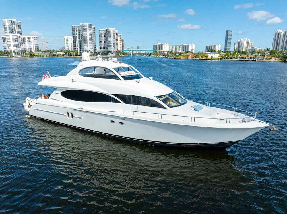 Lazzara Yachts 80 Open Fly Yacht For Sale