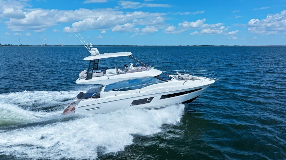 Prestige 460 Flybridge Yacht For Sale