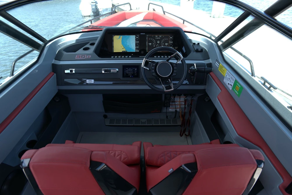 Axopar 31 Brabus Shadow 500 Yacht For Sale