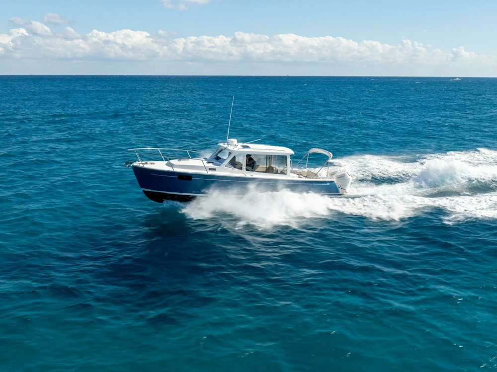 MJM 35 Yacht For Sale