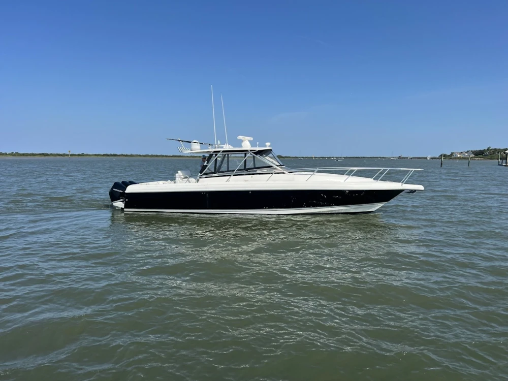 Intrepid 377 Walkaround Yacht For Sale