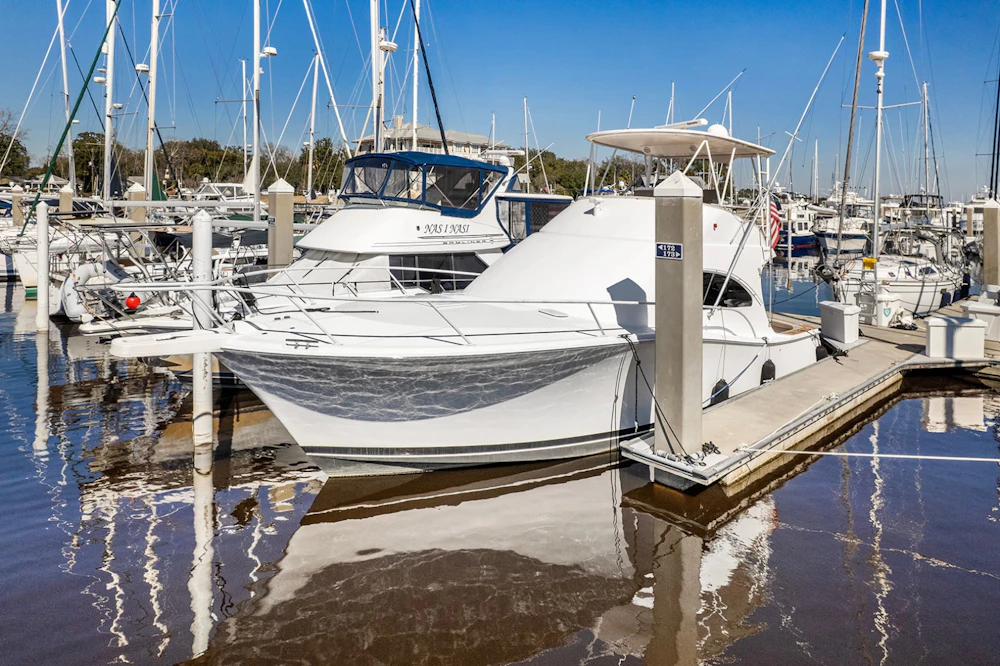 Luhrs 41 Convertible Yacht For Sale