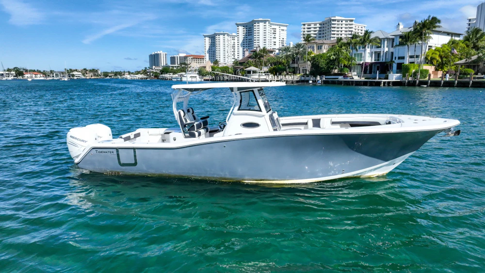 Tidewater 320 CC Yacht For Sale