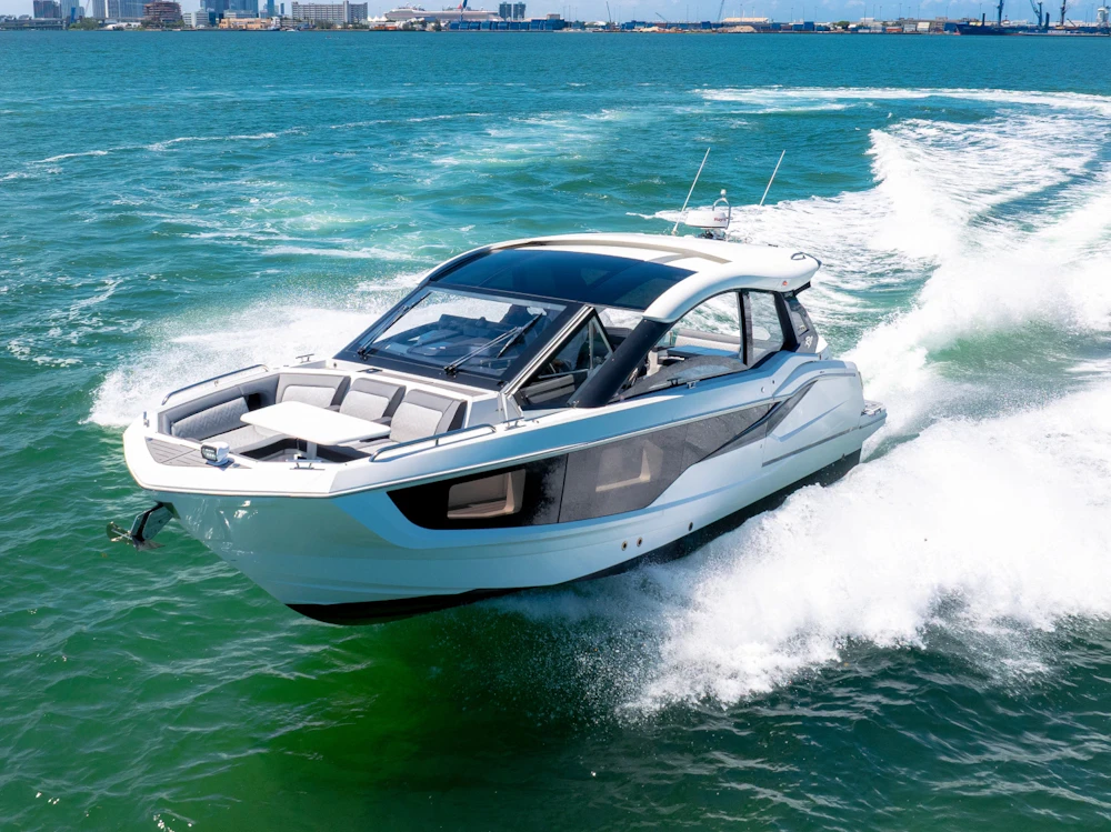 Galeon 375 GTO Yacht For Sale