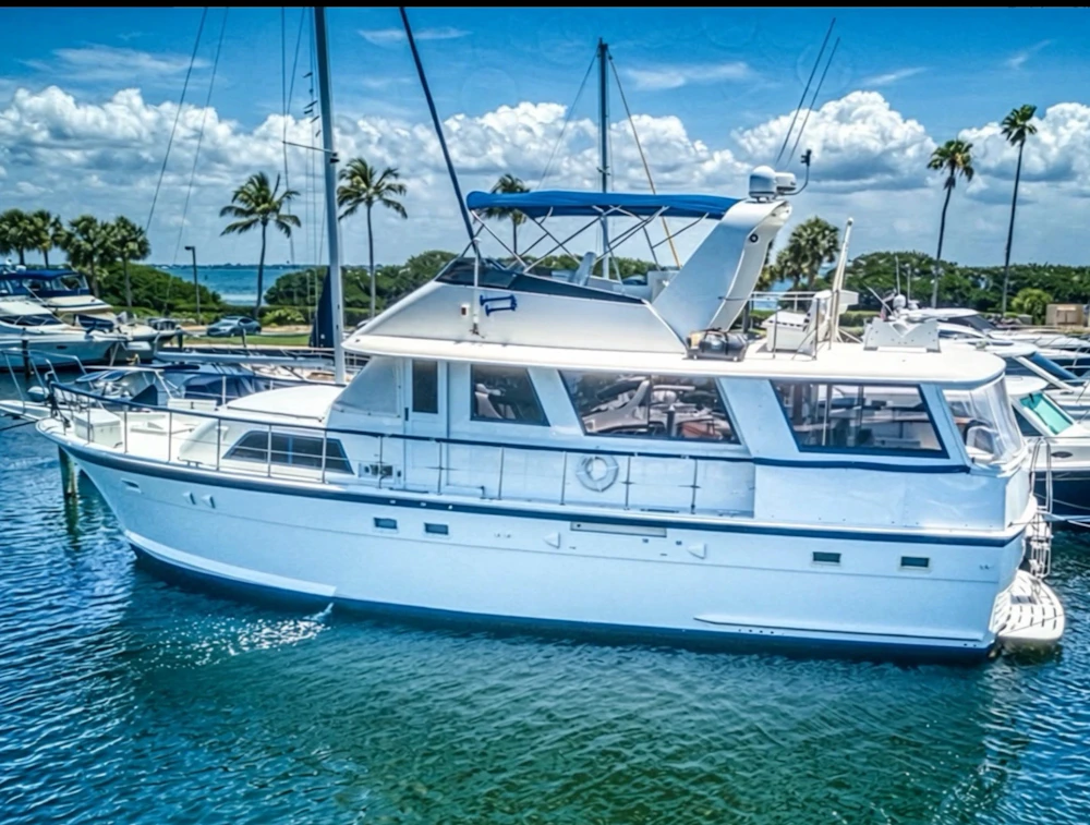 Hatteras 56 Motor Yacht Yacht For Sale