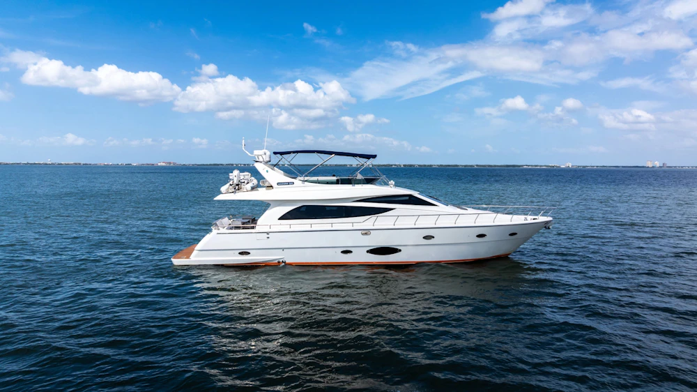 Uniesse 65 Motor Yacht Yacht For Sale