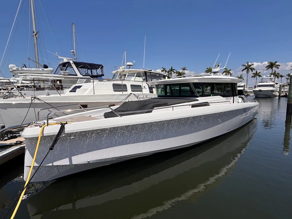 Axopar 45 XC Cross Cabin Yacht For Sale