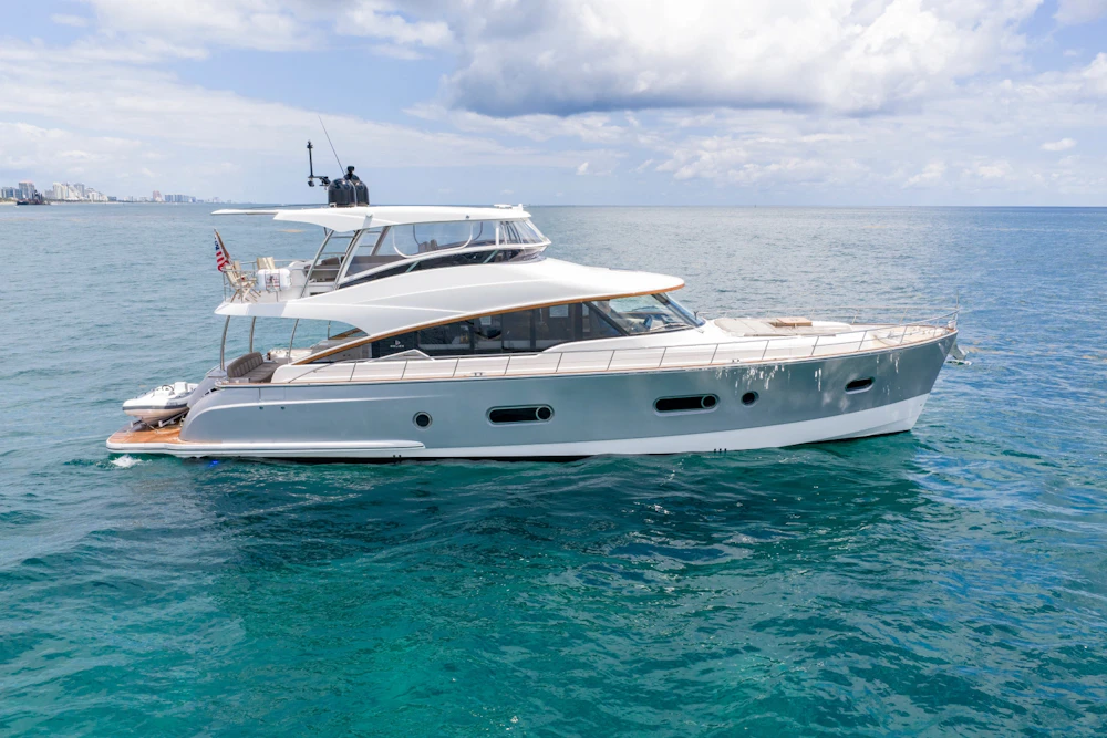 Belize Day Bridge Yacht For Sale
