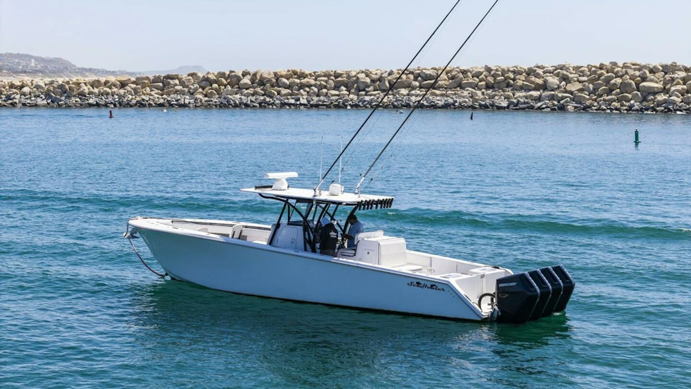 SeaHunter 39 Center Console Yacht For Sale