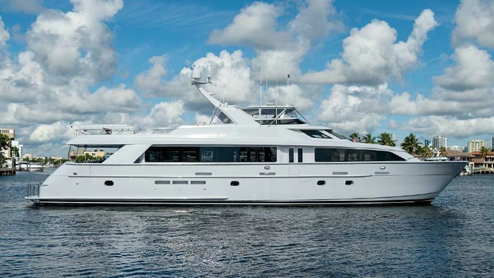 Hatteras 100 Raised Pilothouse Yacht For Sale