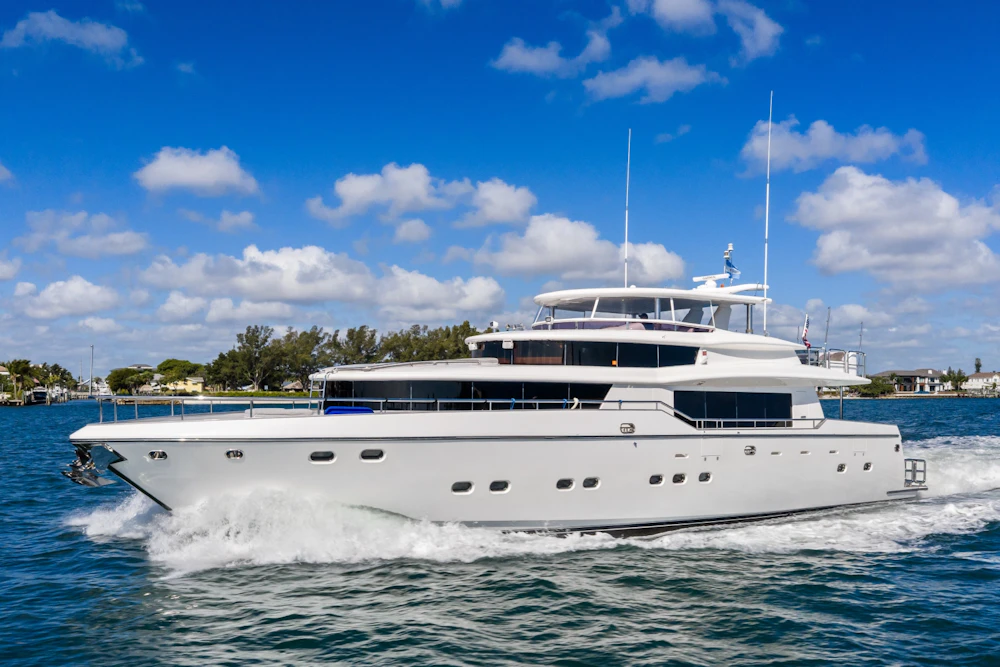 Johnson 87' Motor Yacht Yacht For Sale