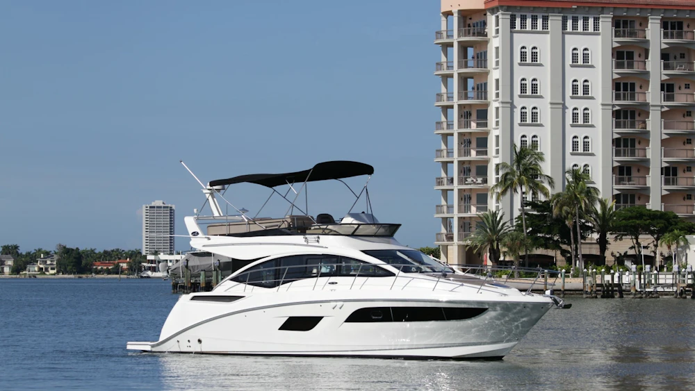 Sea Ray 400 fly Yacht For Sale