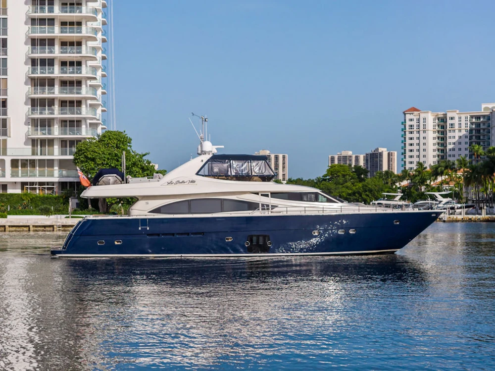 Ferretti Yachts 830 Yacht For Sale