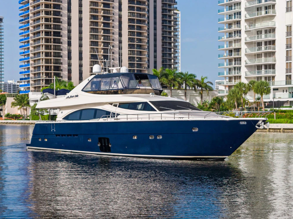 Ferretti Yachts 830 Yacht For Sale