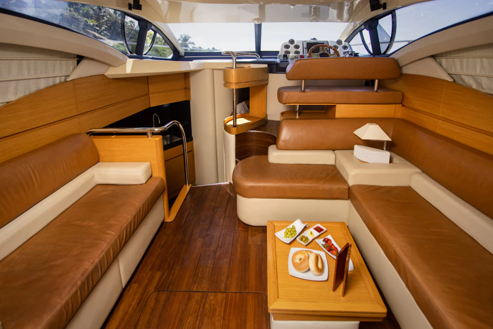 Azimut 43 Yacht For Sale