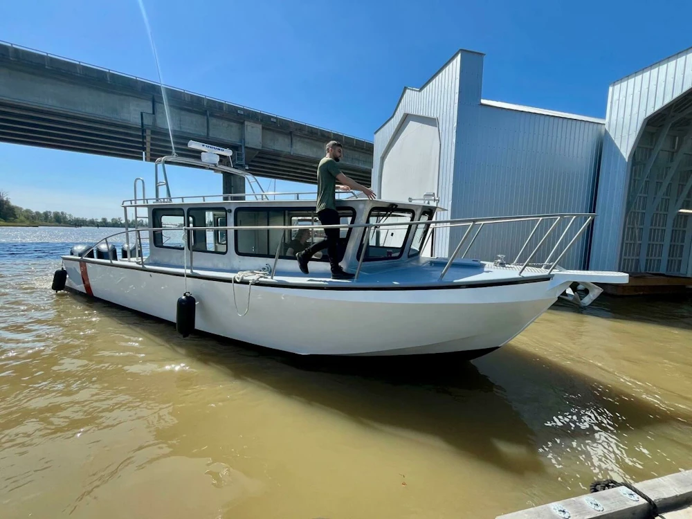 Custom Rebuilt Dive Boat/Offshore Yacht For Sale