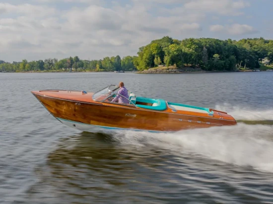 Riva Reets Aquarama Yacht For Sale