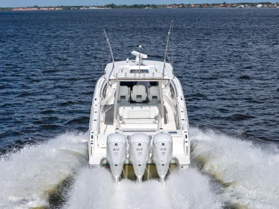 Pursuit S 378 Sport Yacht For Sale