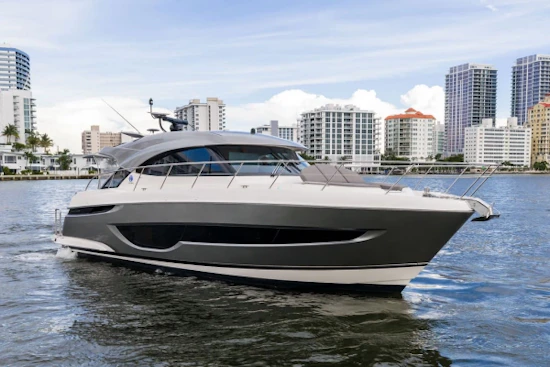 Riviera 4600 Sport Yacht Platinum Edition Yacht For Sale