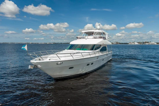 Horizon 64 Yacht For Sale
