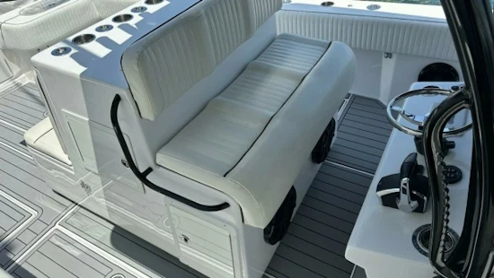 SeaHunter 39 Center Console Yacht For Sale