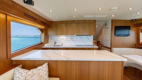Hatteras 60 GT Yacht For Sale