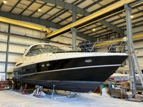 Cruisers Yachts 520 Express Yacht For Sale