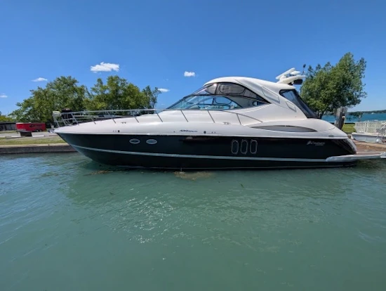Cruisers Yachts 520 Express Yacht For Sale
