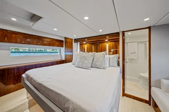 Riviera 575 SUV Yacht For Sale