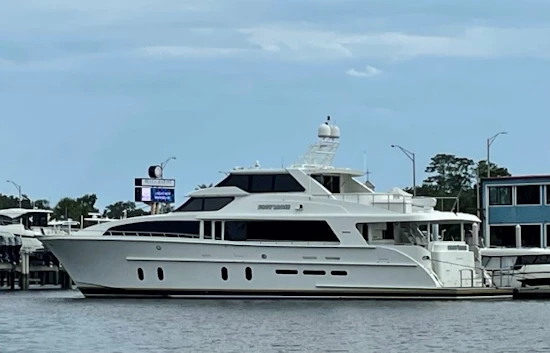 Cheoy Lee 95 Motor Yacht Yacht For Sale