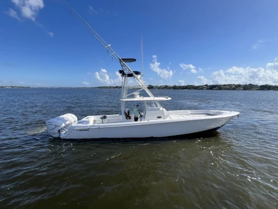 Contender 44 ST Yacht For Sale