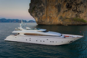 Picture Of: 103' Maiora 31DP 2006 Yacht For Sale | 1 of 32