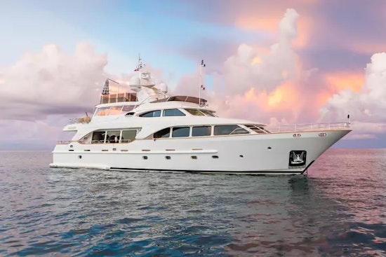 Benetti Tradition 100 Yacht For Sale