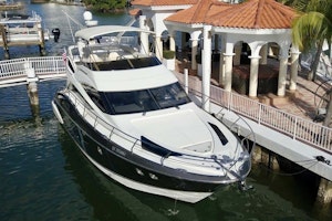Picture Of: 50' Marquis 500 Sport Bridge 2011 Yacht For Sale | 2 of 36