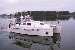Picture Of: 44' Endeavour 44 Trawler cat 2006 Yacht For Sale | 2 of 62