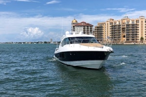 Picture Of: 45' Cruisers Yachts 45 Cantius 2015 Yacht For Sale | 3 of 56