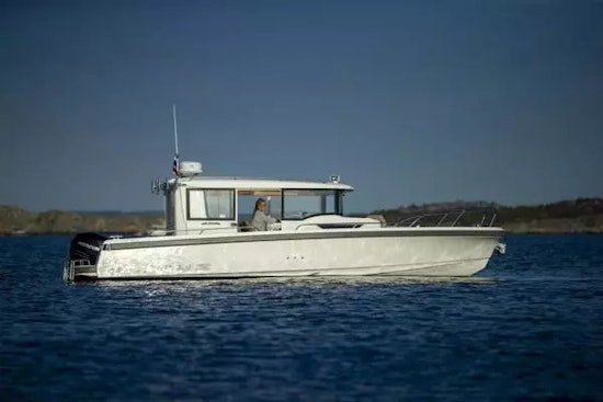 Nimbus C9 Yacht For Sale
