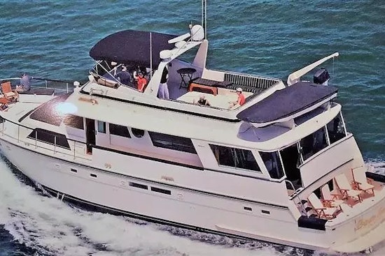 Hatteras 63 Cockpit Motoryacht Yacht For Sale